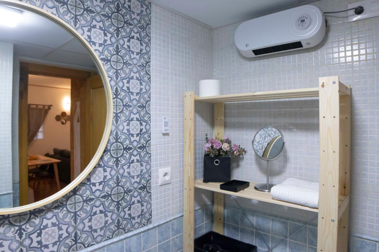 Apartamentos Erlueta กาลาตายุด ภายนอก รูปภาพ